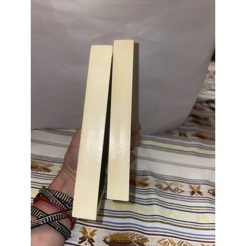 Pair Of‎ Yellow And White Wall Hanging Picture Frames